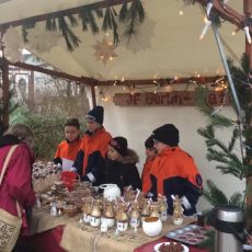 Kunst-Weihnachtsmarkt in Gatow Kunst-Weihnachtsmarkt in Gatow